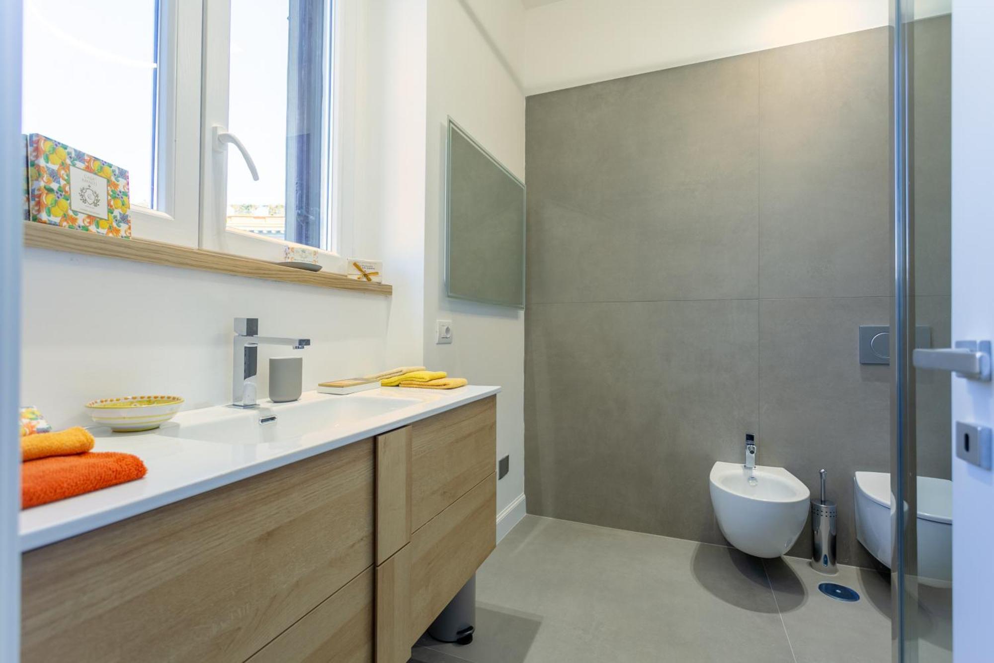 Elegance And Style In The Heart Of Rom