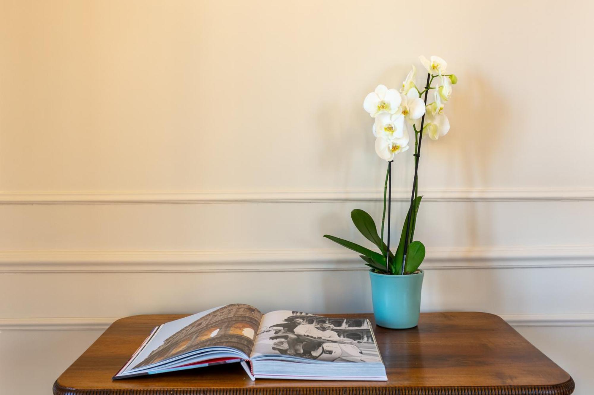 Apartment Elegance And Style In The Heart Of Rom